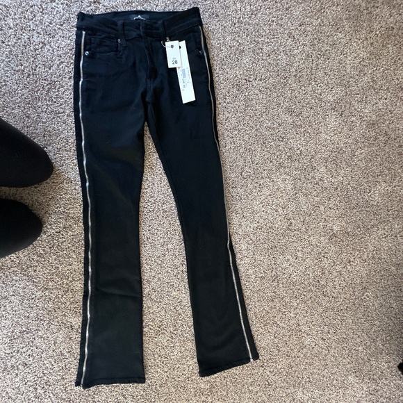 Black Paper Money jeans with zippers - Picture 1 of 3